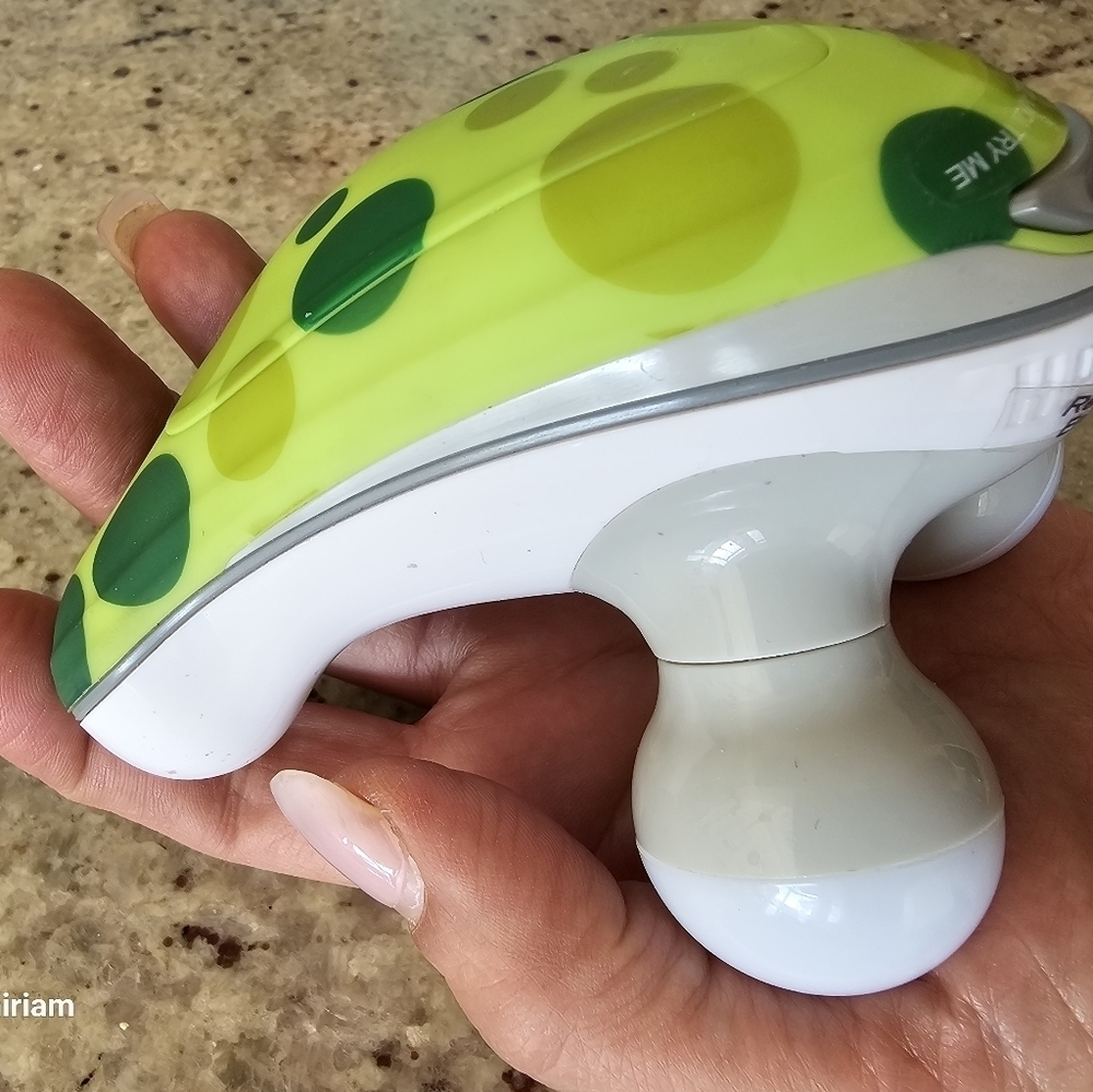 HoMedics Ribbit Mini Handheld Massager - Picture 10 of 12